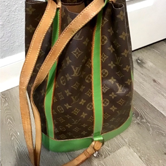 Louis Vuitton Randonee GM Backpack - Picture 7 of 16